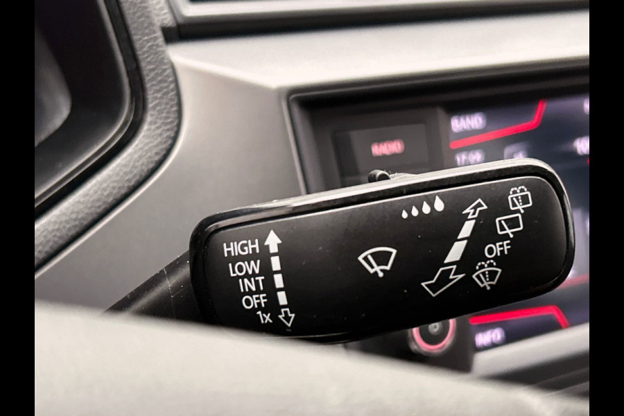 Seat Ibiza 1.0 TSI Style Business Intense | Trekhaak | Carplay | Cruise/Control | Climate/Control | Stoelverwarming |