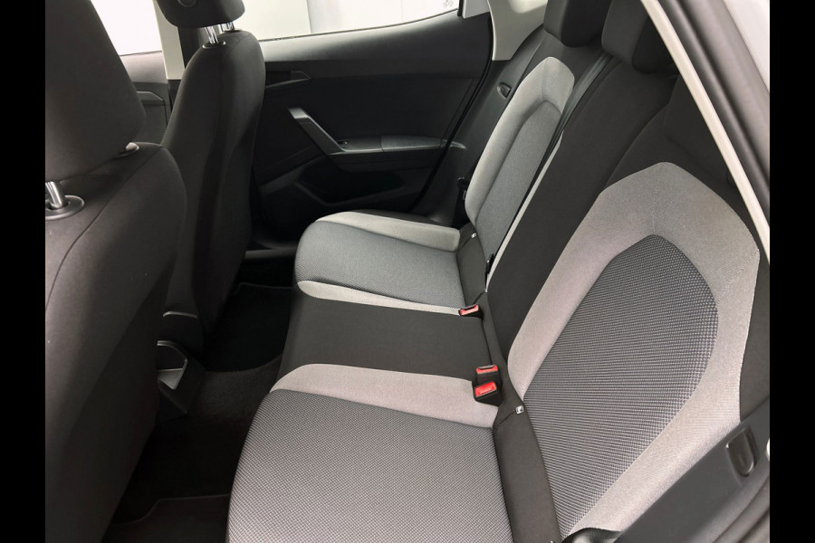 Seat Ibiza 1.0 TSI Style Business Intense | Trekhaak | Carplay | Cruise/Control | Climate/Control | Stoelverwarming |