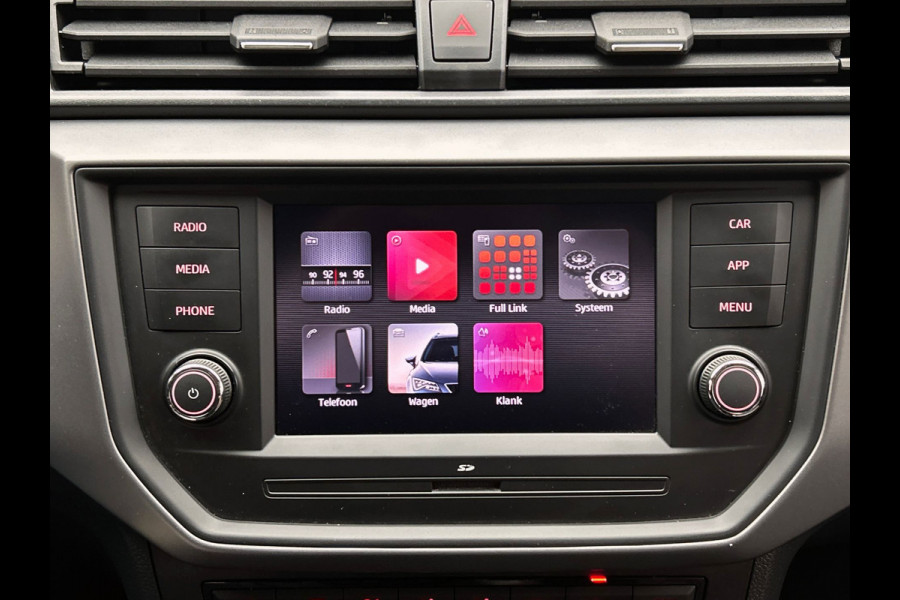 Seat Ibiza 1.0 TSI Style Business Intense | Trekhaak | Carplay | Cruise/Control | Climate/Control | Stoelverwarming |
