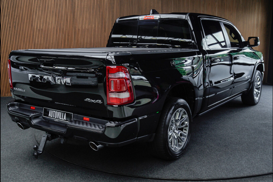Dodge Ram 1500 5.7 V8 4x4 Crew Cab Laramie Panodak Harman K. Leer Navi Alpine Stoelventilatie Camera Stoelverwarming voor en achter LPG onderbouw LED Elektr. verstelb. pedalen Trekhaak Elektr. in en uitklapbare sidesteps Luchtvering BTW autto