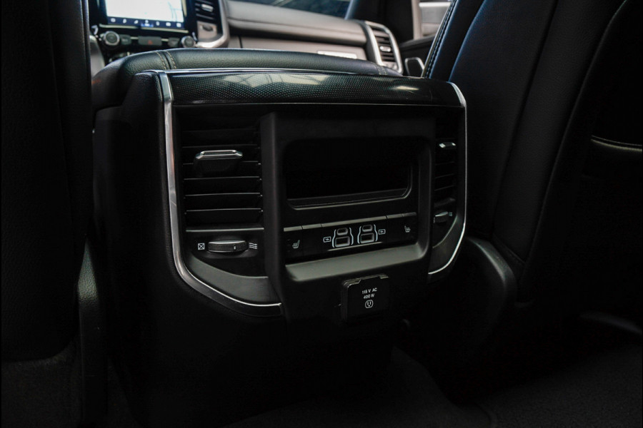 Dodge Ram 1500 5.7 V8 4x4 Crew Cab Laramie Panodak Harman K. Leer Navi Alpine Stoelventilatie Camera Stoelverwarming voor en achter LPG onderbouw LED Elektr. verstelb. pedalen Trekhaak Elektr. in en uitklapbare sidesteps Luchtvering BTW autto