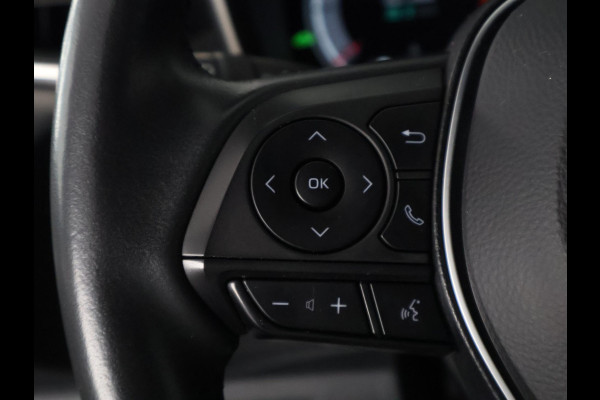 Toyota Corolla Touring Sports Hybrid 140 Business Luxury | Stoelverwarming | Apple Carplay & AndoidAUTO | Camera | Privacy Glass |