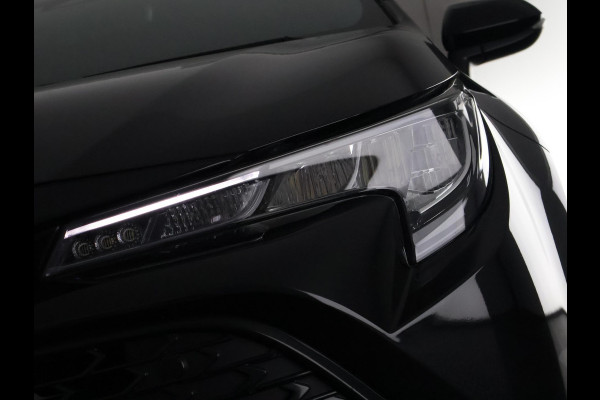 Toyota Corolla Touring Sports Hybrid 140 Business Luxury | Stoelverwarming | Apple Carplay & AndoidAUTO | Camera | Privacy Glass |