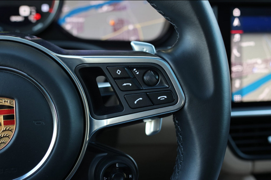 Porsche Cayenne Coupé 3.0 E-Hybrid *Pano*Sport Design*Sportuitlaat*Soft-Close*Sportstoelen*