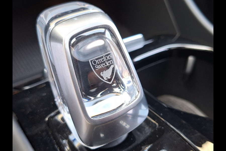 Volvo XC40 1.5 T5 Recharge Inscription | SOH: 90,3% | H&K audio | Panorama | Leder | Full LED | Camera |