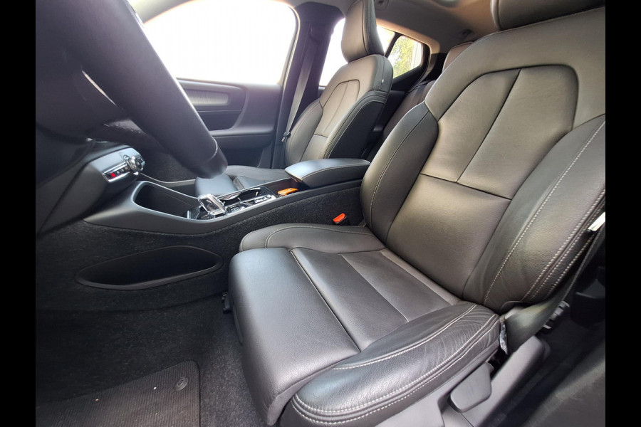 Volvo XC40 1.5 T5 Recharge Inscription | SOH: 90,3% | H&K audio | Panorama | Leder | Full LED | Camera |