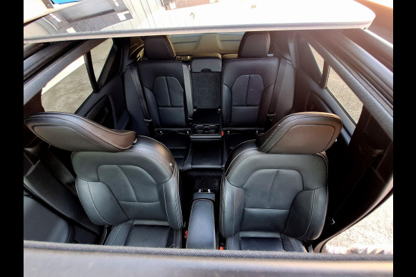 Volvo XC40 1.5 T5 Recharge Inscription | SOH: 85,1% | Pano | Trekhaak 1.800kg | Adaptive CC | H&K | Leder | Memory Seat |