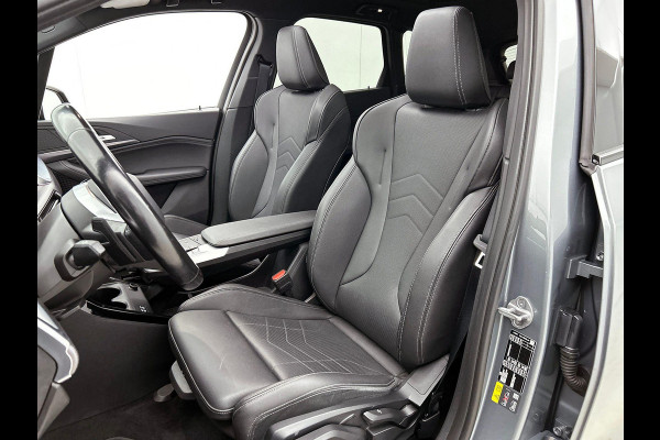BMW 2 Serie Active Tourer 225e xDrive M-SPORT | PANO | SHADOW-LINE | CAMERA