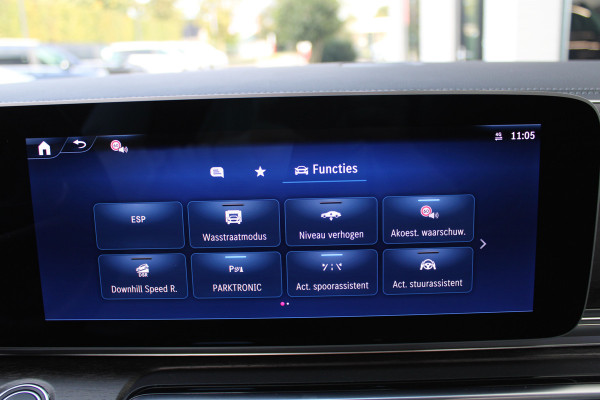 Mercedes-Benz V-Klasse 300d / AMG / Exclusive / DC / 4-matic / Luchtvering / Pano / Elec Stoelen / Burmester / Vol Opties / NIEUWSTAAT.
