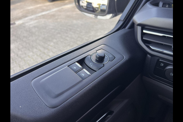 Ford Transit Custom Tourneo 340 2.5 PHEV L1H1 Titanium 9 persoons Combi | 14.000 KM!