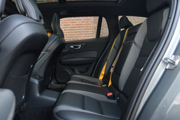 Volvo V60 2.0 T8 AWD Polestar Engineered / PANODAK / B&W / 1e Eigenaar / UNIEK!
