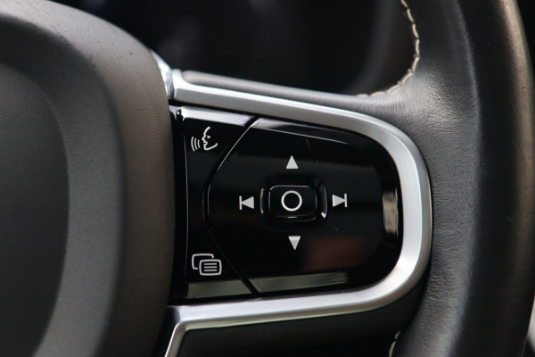 Volvo V60 2.0 T8 AWD Polestar Engineered / PANODAK / B&W / 1e Eigenaar / UNIEK!