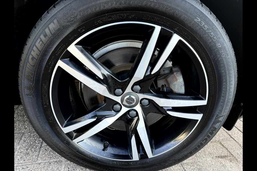 Volvo XC60 2.0 Recharge T6 AWD R-Design Panoramadak, Camera, 19''Lmv