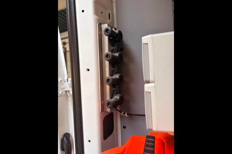 Mercedes-Benz Sprinter Automaat Servicewagen 314 2.2 CDI 140PK L1H2 euro6 BOTT, Victron V230, Standkachel, Trekhaak, RIJKLAARPRIJS