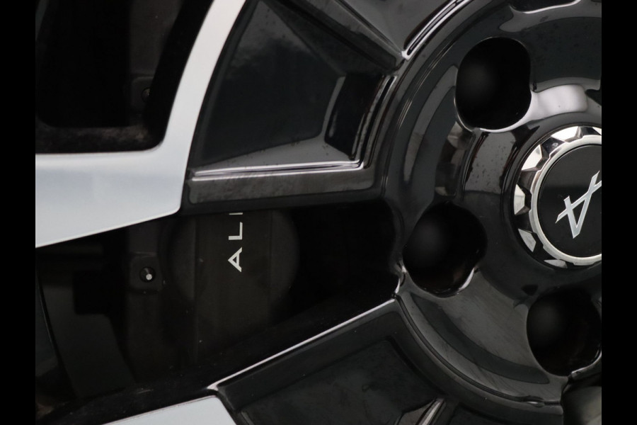 ALPINE A110 300pk GT Atelier kleur | Leer | Focal