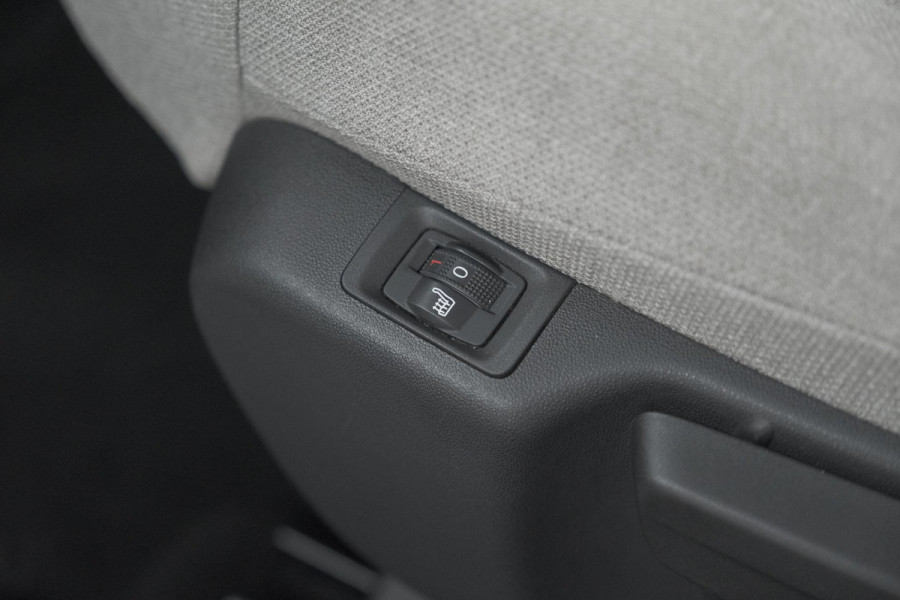 Citroën C3 Aircross PureTech 130 EAT6 S&S Shine | Panoramadak | Allseason Banden | Camera | HIFI Audio Systeem