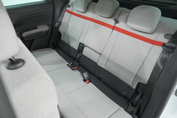 Citroën C3 Aircross PureTech 130 EAT6 S&S Shine | Panoramadak | Allseason Banden | Camera | HIFI Audio Systeem