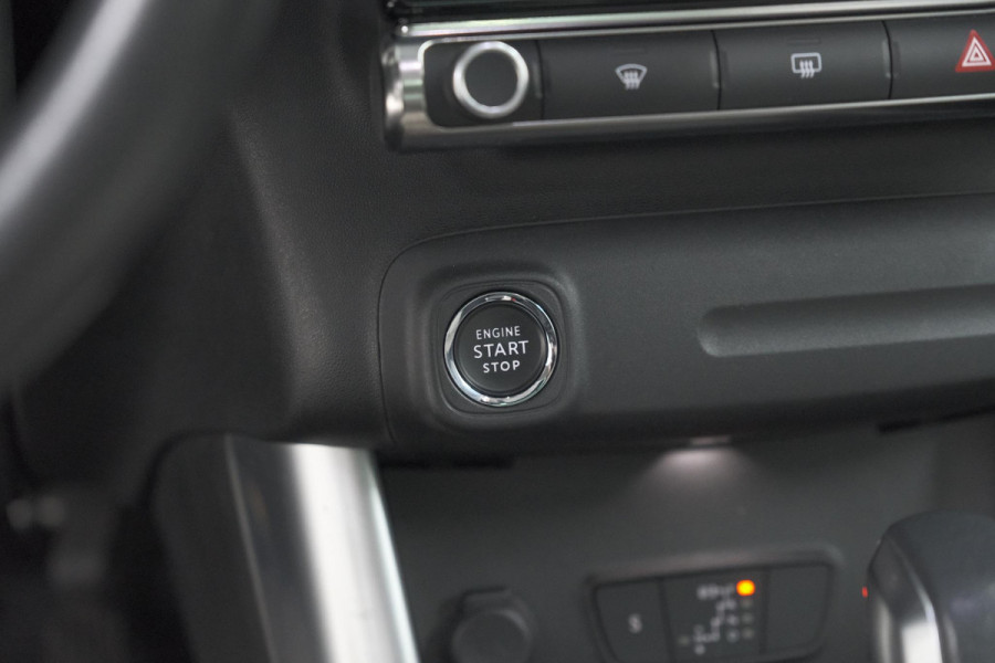 Citroën C3 Aircross PureTech 130 EAT6 S&S Shine | Panoramadak | Allseason Banden | Camera | HIFI Audio Systeem