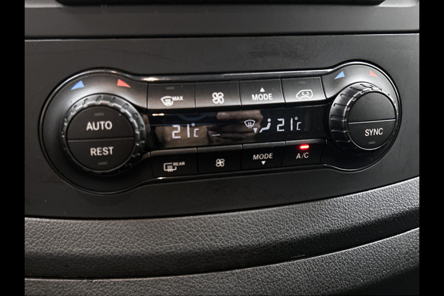 Mercedes-Benz Vito 114 CDI 136PK Automaat Euro 6 / 2x Schuifdeur / Airco / Pdc+Camera / Cruise-ctr. / Trekhaak / Apk nieuw