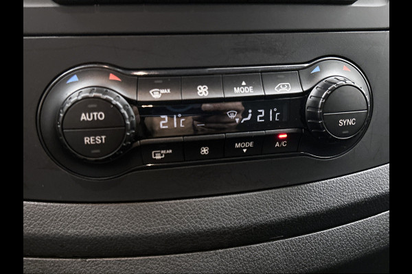 Mercedes-Benz Vito 114 CDI 136PK Automaat Euro 6 / 2x Schuifdeur / Airco / Pdc+Camera / Cruise-ctr. / Trekhaak / Apk nieuw