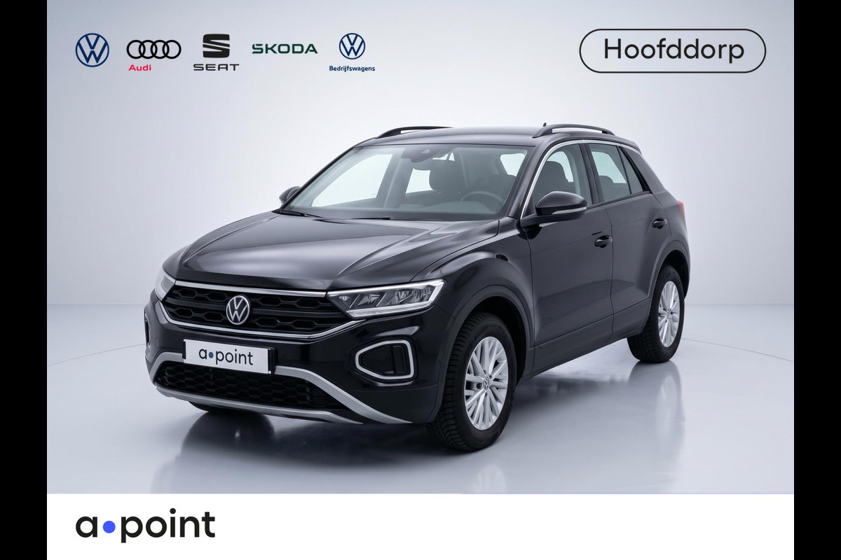 Volkswagen T-Roc 1.0 TSI Life 110 pk | Navigatie | Parkeersensoren (park assist) | Achteruitrijcamera | Adaptieve cruise control | Stoelverwarming | LED koplampen |