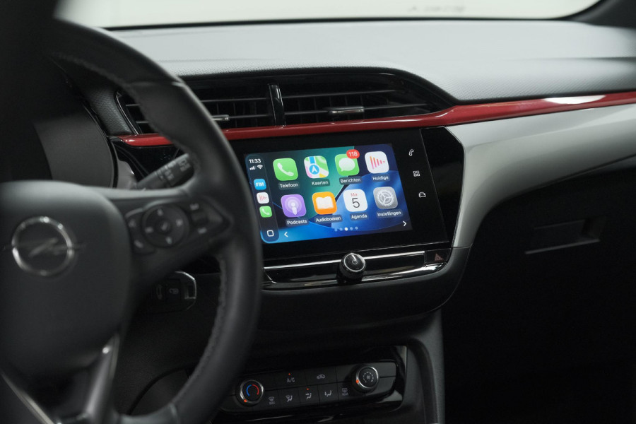 Opel Corsa Turbo 100 GS Line | Parkeersensoren | Apple Carplay | 16 Inch Lichtmetalen Velgen