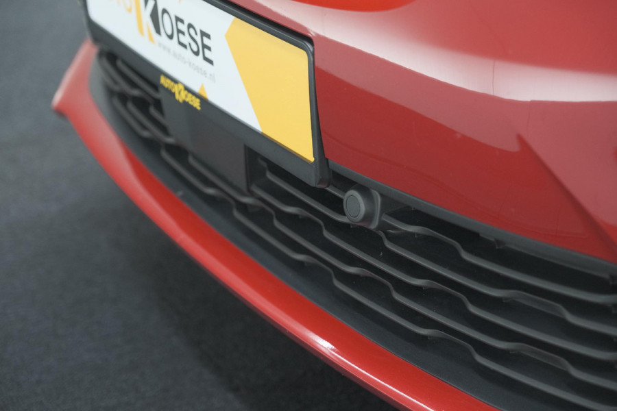 Opel Corsa Turbo 100 GS Line | Parkeersensoren | Apple Carplay | 16 Inch Lichtmetalen Velgen