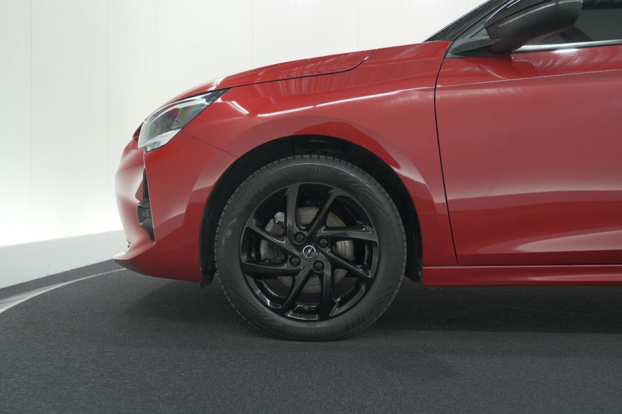 Opel Corsa Turbo 100 GS Line | Parkeersensoren | Apple Carplay | 16 Inch Lichtmetalen Velgen