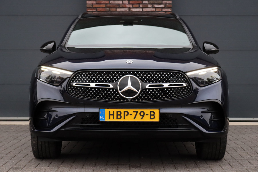 Mercedes-Benz GLC 400e 4MATIC AMG Line | Airmatic | Achterasbesturing | Distronic+ | Memory | Trekhaak | Digital Light | Surround Camera | Verwarmd Stuurwiel | Nightpakket |