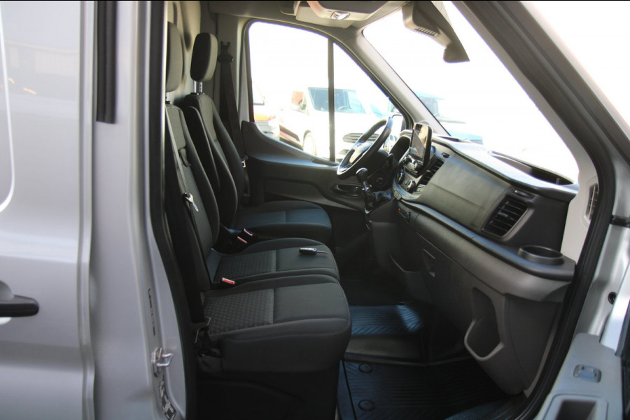 Ford Transit 350 2.0 TDCI L2H2 Trend MHEV 130PK / Sync 3 / Dealer onderhoudsbeurt