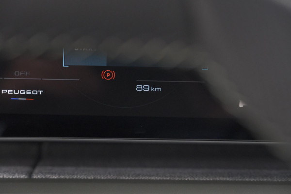 Peugeot E-3008 GT 210 73 kWh | Schuif-/Kanteldak | 360 Vision & Drive Assist Plus Pack | Elektrische Kofferklep