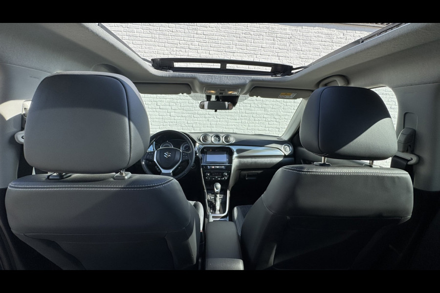 Suzuki Vitara 1.5 Hybrid Style Rhino Edition Panorama dak Led Leder Verwarmde stoelen
