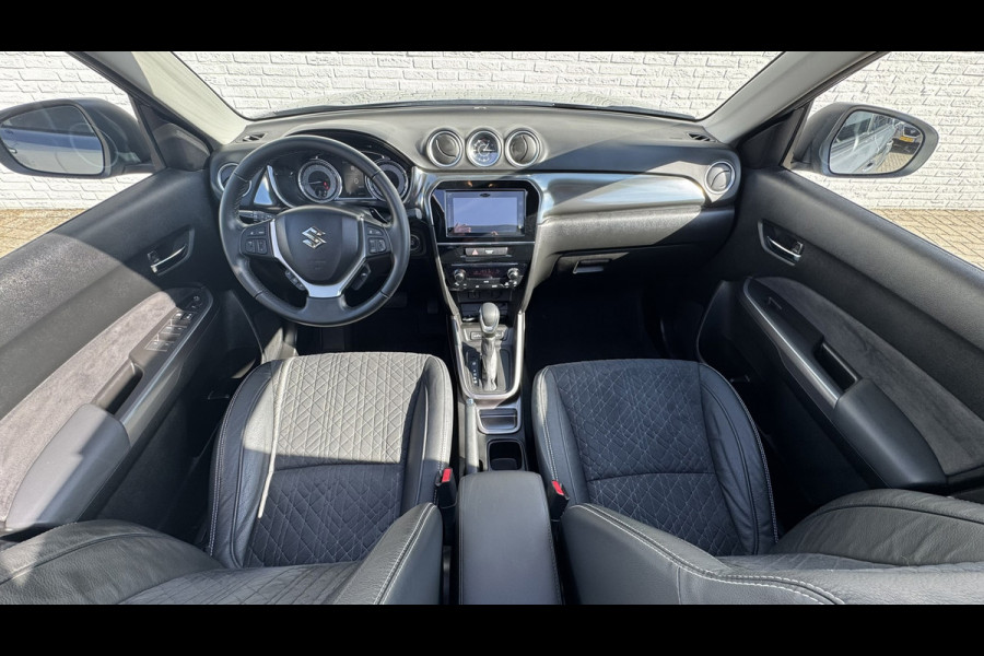 Suzuki Vitara 1.5 Hybrid Style Rhino Edition Panorama dak Led Leder Verwarmde stoelen