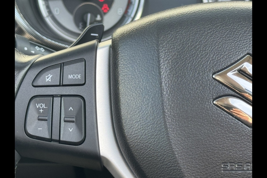 Suzuki Vitara 1.5 Hybrid Style Rhino Edition Panorama dak Led Leder Verwarmde stoelen