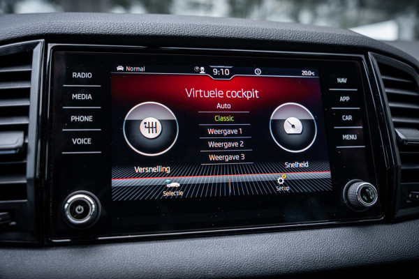 Škoda Karoq 1.5 TSI ACT Sportline Business | Autom. | Navi | PDC | Cruise | LED