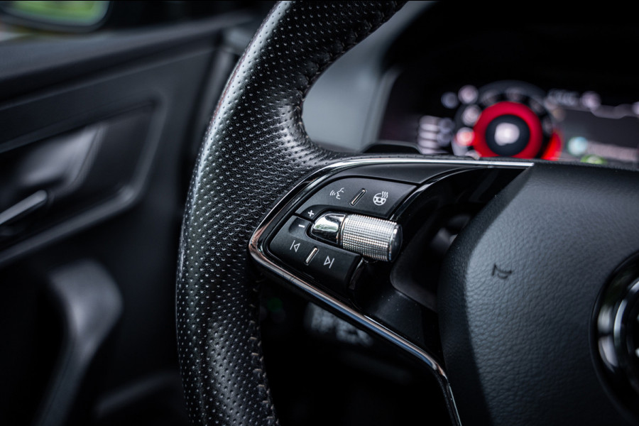 Škoda Karoq 1.5 TSI ACT Sportline Business | Autom. | Navi | PDC | Cruise | LED