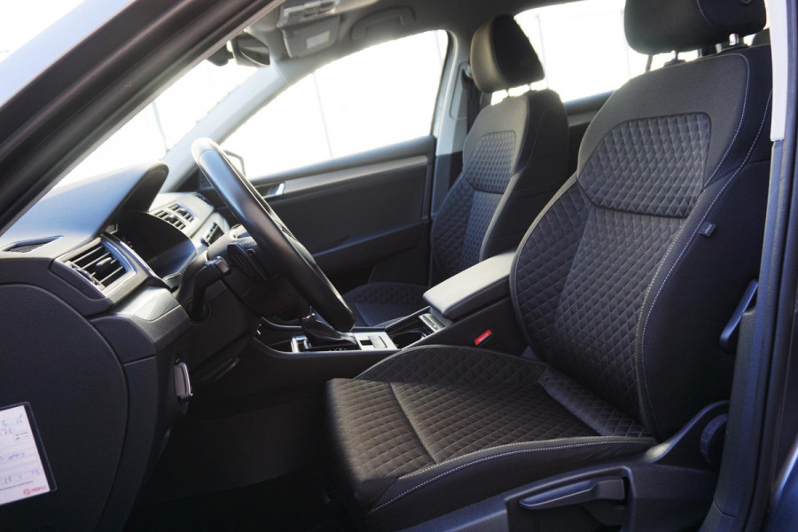 Škoda Superb Combi 1.5 TSI ACT Business Edition/All-Seasonbanden/ Virtual Cockpit