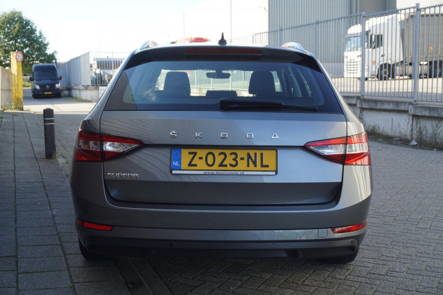 Škoda Superb Combi 1.5 TSI ACT Business Edition/All-Seasonbanden/ Virtual Cockpit