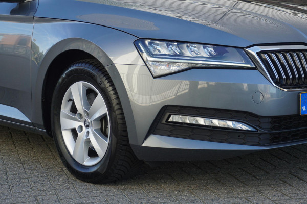 Škoda Superb Combi 1.5 TSI ACT Business Edition/All-Seasonbanden/ Virtual Cockpit