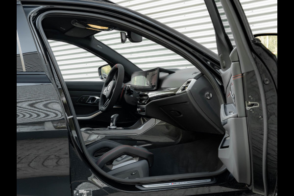 BMW 3 Serie Touring M3 CS - Carbon Brakes - Strut Brace - Stuurwiel verwarmd