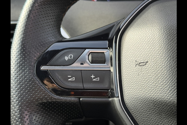 Peugeot 5008 BWJ 10-2022 | 1.2T 131PK GT | PANO DAK | EL KOFFERKLEP | CLIMA | NAVI | CARPLAY |  PDC | PRIVACY GLASS | LED |