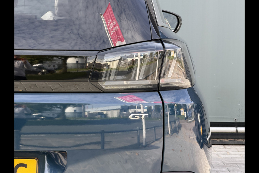 Peugeot 5008 BWJ 10-2022 | 1.2T 131PK GT | PANO DAK | EL KOFFERKLEP | CLIMA | NAVI | CARPLAY |  PDC | PRIVACY GLASS | LED |