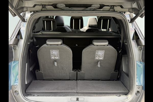 Peugeot 5008 BWJ 10-2022 | 1.2T 131PK GT | PANO DAK | EL KOFFERKLEP | CLIMA | NAVI | CARPLAY |  PDC | PRIVACY GLASS | LED |
