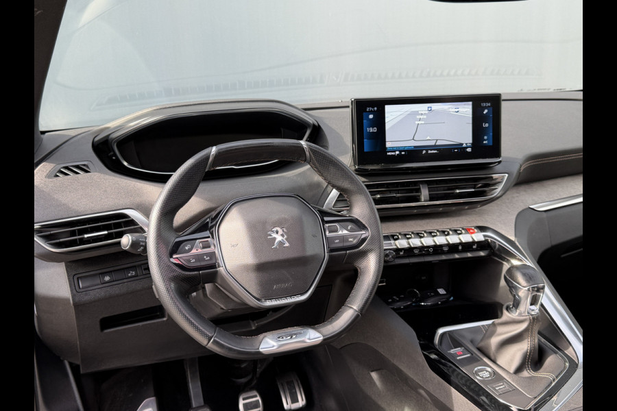 Peugeot 5008 BWJ 10-2022 | 1.2T 131PK GT | PANO DAK | EL KOFFERKLEP | CLIMA | NAVI | CARPLAY |  PDC | PRIVACY GLASS | LED |