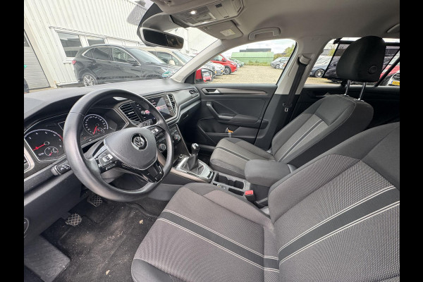 Volkswagen T-Roc 1.0 TSI Style | Cruise Control Adaptief | PDC V+A | LED verlichting