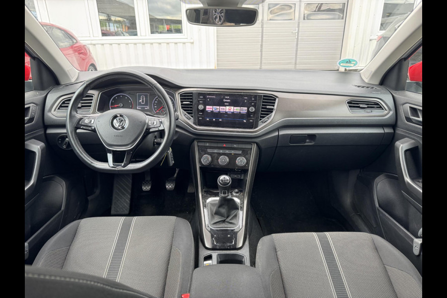 Volkswagen T-Roc 1.0 TSI Style | Cruise Control Adaptief | PDC V+A | LED verlichting