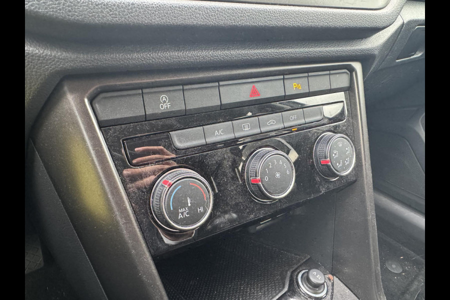 Volkswagen T-Roc 1.0 TSI Style | Cruise Control Adaptief | PDC V+A | LED verlichting