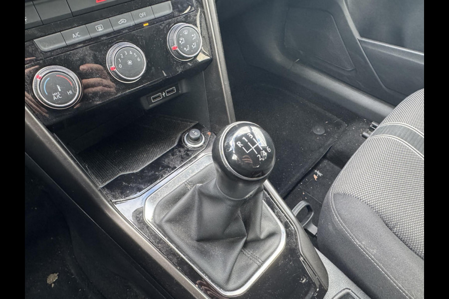 Volkswagen T-Roc 1.0 TSI Style | Cruise Control Adaptief | PDC V+A | LED verlichting