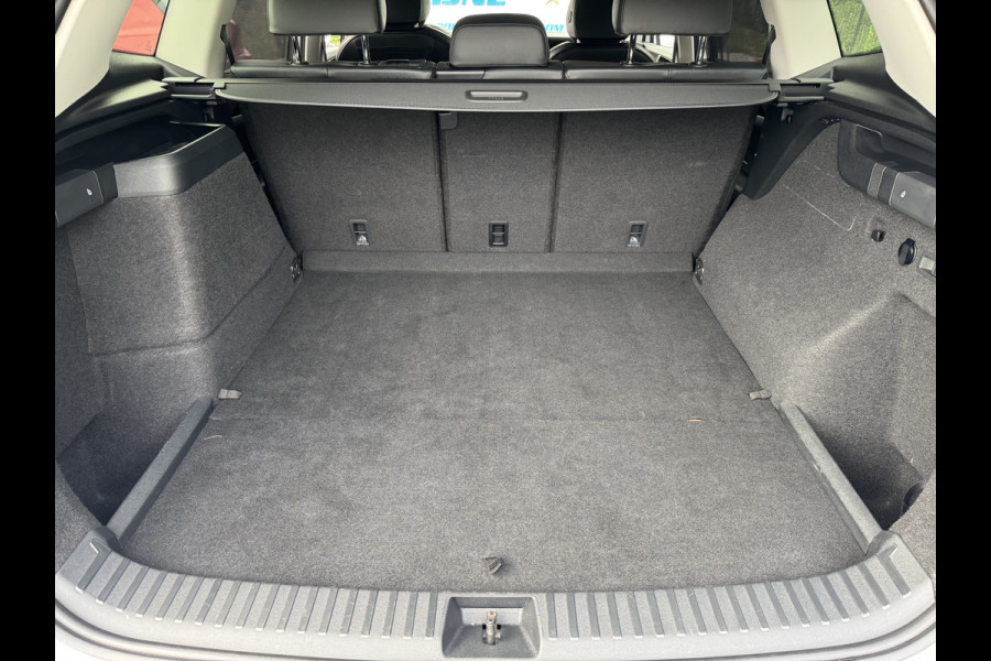 Volkswagen Tayron 1.5 TSI eHybrid 204PK DSG HYBRID ELEGANCE 360°CAMERA/TREKHAAK/IQ.LIGHT/KEYLESS FABRIEKSGARANTIE