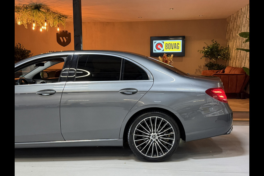 Mercedes-Benz E-Klasse 200 AMG 19"|Automaat|Garantie||Dealerond|Camera|LED|Ambient|Leder|Rijklaar
